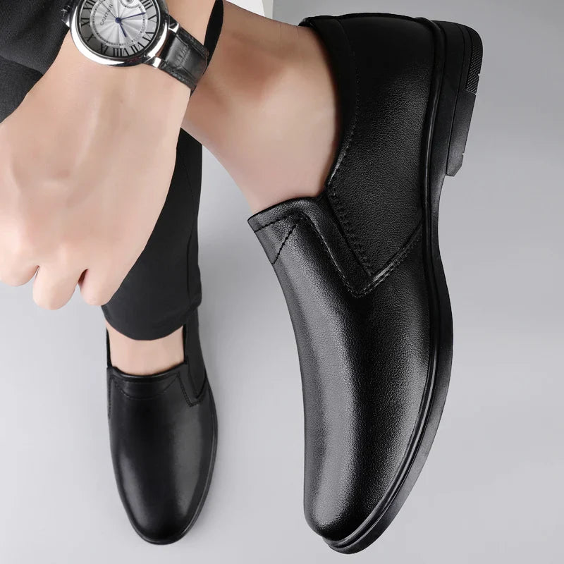 Casual Lightweight Men's Genuine Leather Loafers All-match Fashion Business Shoes Comfortable Men's Walking Shoes Mens Flats
