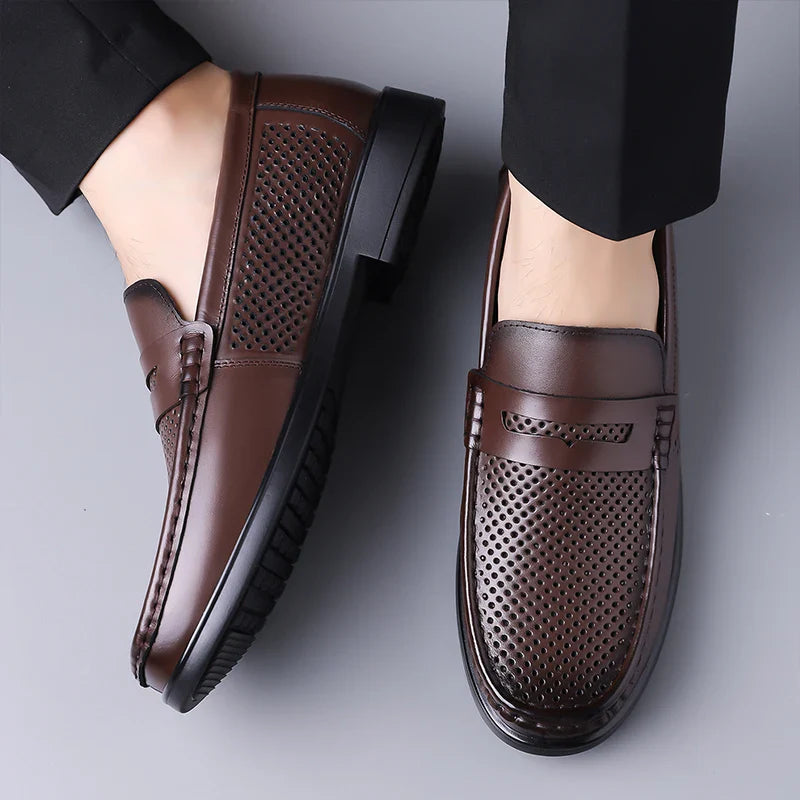 2026 Summer Mens Leather Loafers Slip on Casual Shoes Breathable Moccasins Comfortable Walking Office Flats Male Walking Shoes