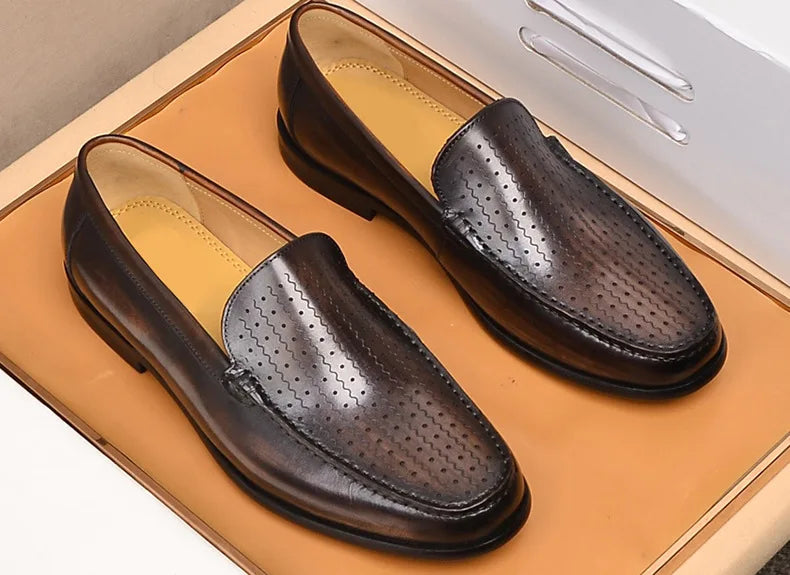Newest 2025 Genuine Leather Men Driving Shoes Slip On Super Quality Comfortable Men Casual Cowhide Leather Moccasins Loafers