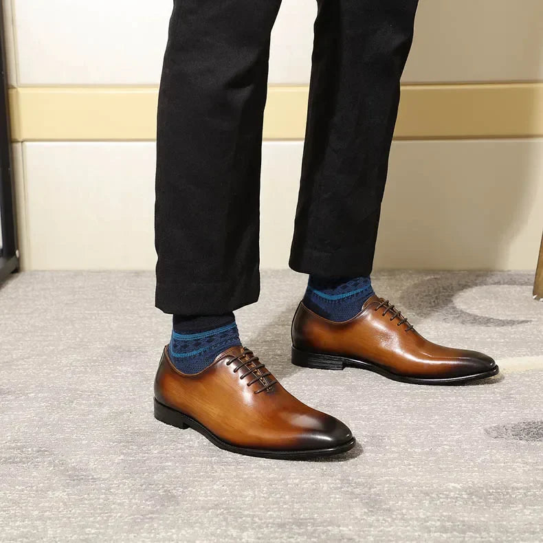 Designer Genuine Leather Mens Wholecut Oxford Shoes Luxury Brand Black Brown Dress Shoes for Business Office Formal Wear