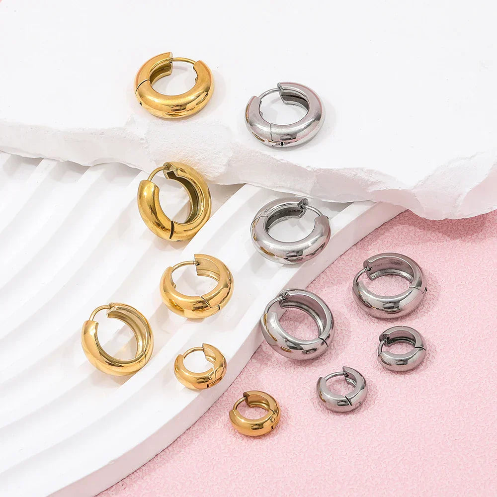 Jewelry Waterproof & Tarnish Free Minimalist PVD New Small Circle Huggie Stainless Steel Earring for Women