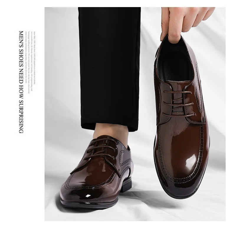 Business Formal Patent Leather Shoes for Men Spring Autumn New Designer Brogue Shoes Male Fashion Lace Wedding Shoe Man