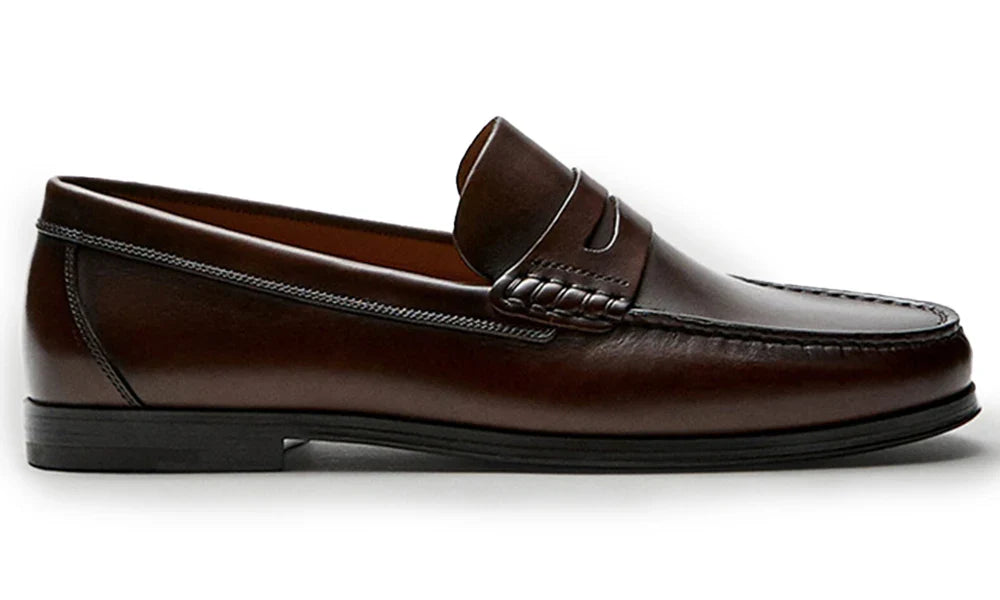 Men's Calf Leather Loafers Breathable Slip-On Casual Moccasins Cowhide Shoes Comfortable Fashion Footwear for Everyday Use
