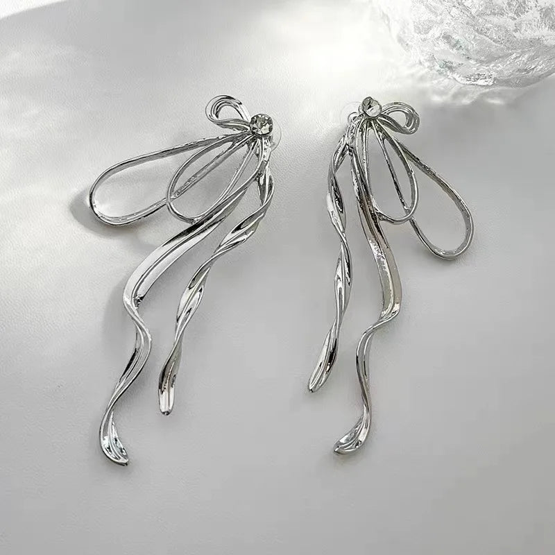 Jewelry Sweet Heart Rhinestone Butterfly Shape Dangle Earrings for Women Silver Color Korean Fashion Y2K Piercing Earring