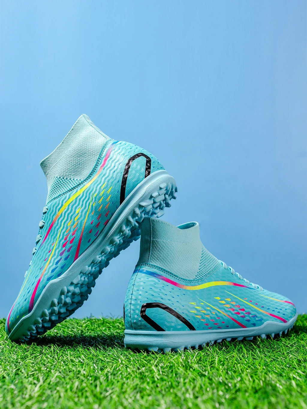 Wear Resistant TF Turf Soccer Boots PU Elastic Fabric Upper Rubber Stable Grip Sole Youth Boys Girls Football Shoes