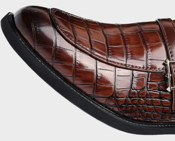 Dark Brown Pointed Toe Social Shoe for Men New Low Price Leather Casual Gentleman Luxury Designer Elegant Office Dress Shoes Man
