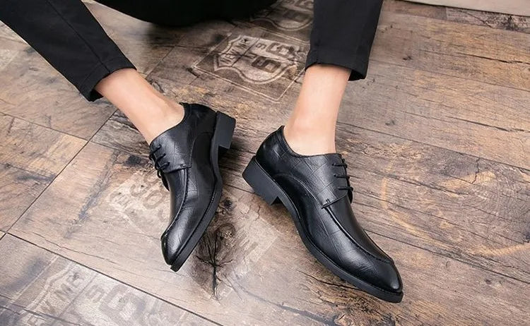 Men's British Style Leather Shoes Korean Version Pointed Toe Business Formal Trendy Versatile