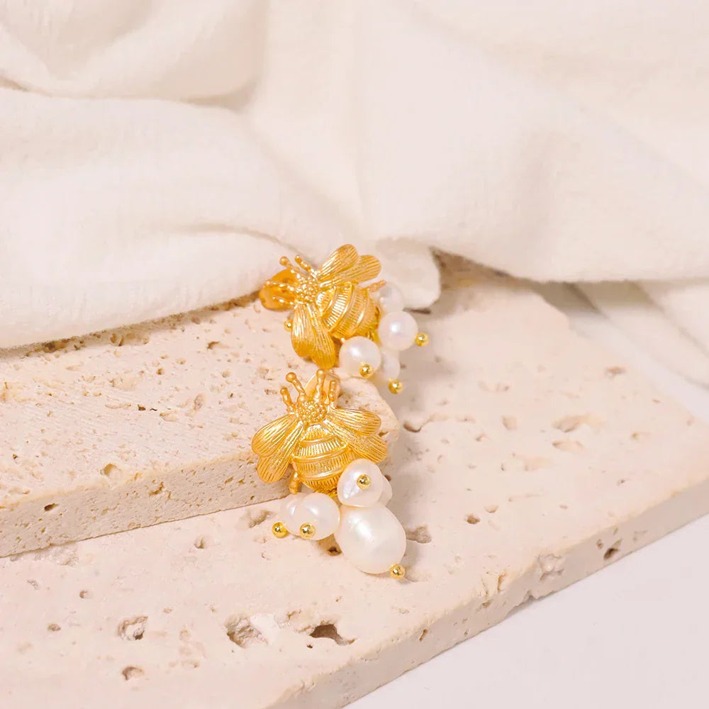 Bee And  With Natural Pearls Pearl Earrings 18K Gold Plated Jewelry Korean Designer Jewelry Earrings Gifts For Girlfriend