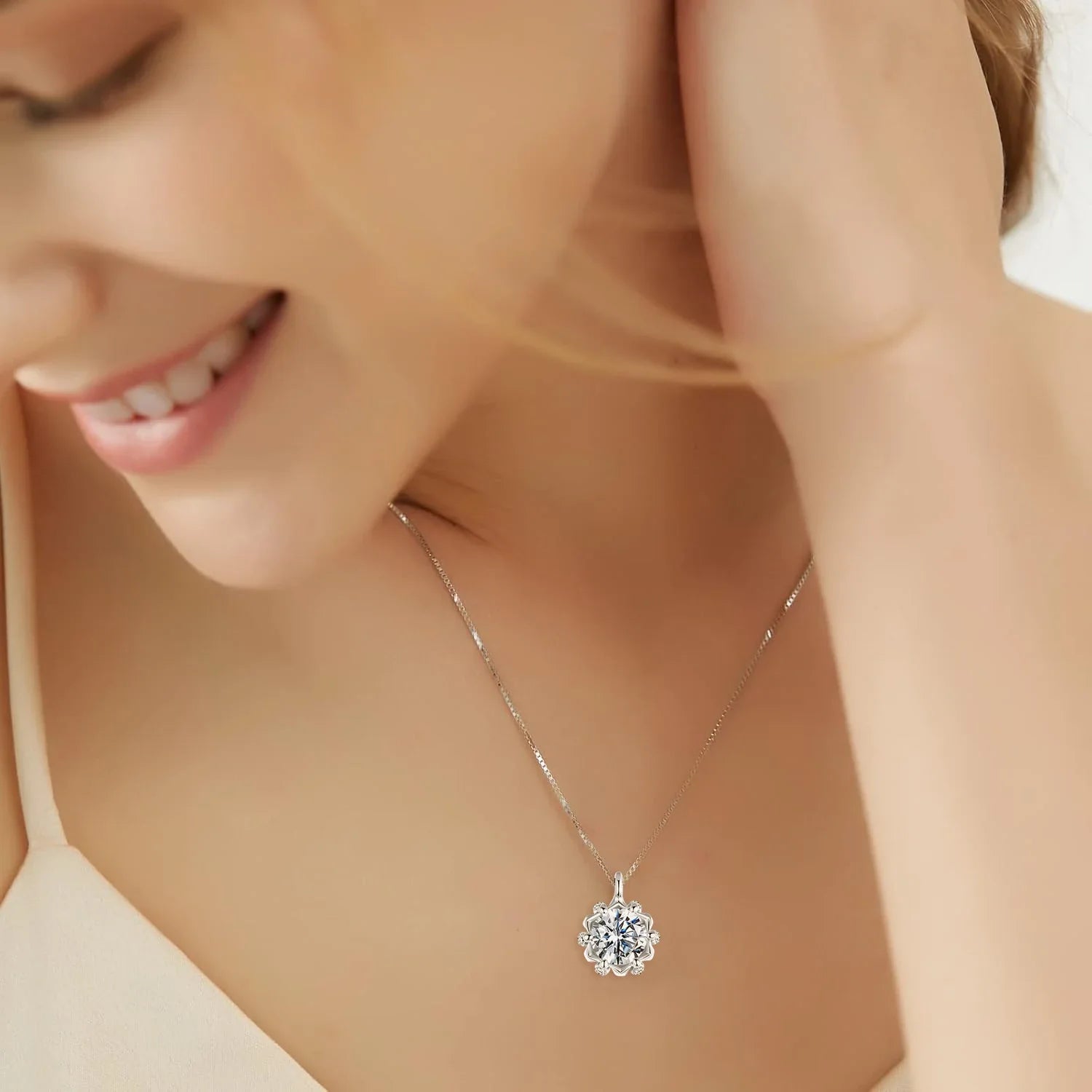 0.5CT Flower Buds Moissanite Necklace, 925 Sterling Silver Halo Pendant Necklace with Box Chain for Women Romantic Gift