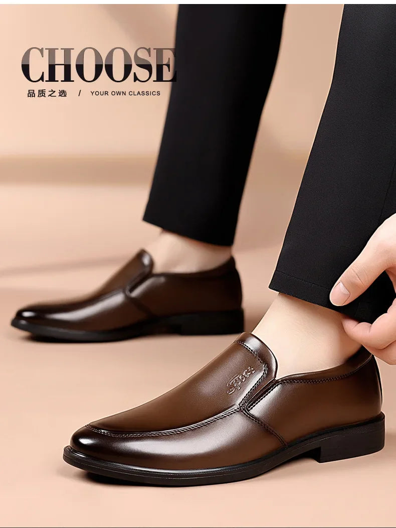 New Designer Soft Leather Shoes for Men Solid Color Fashion Business Casual Shoes Male Spring Autumn New Dress Shoe Man