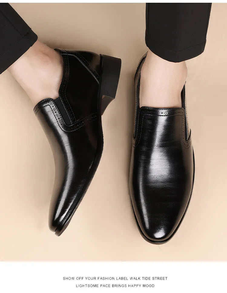 Spring Autumn New Designer Dress Shoes for Men Solid Color Fashion Formal Business Casual Leather Shoes Male