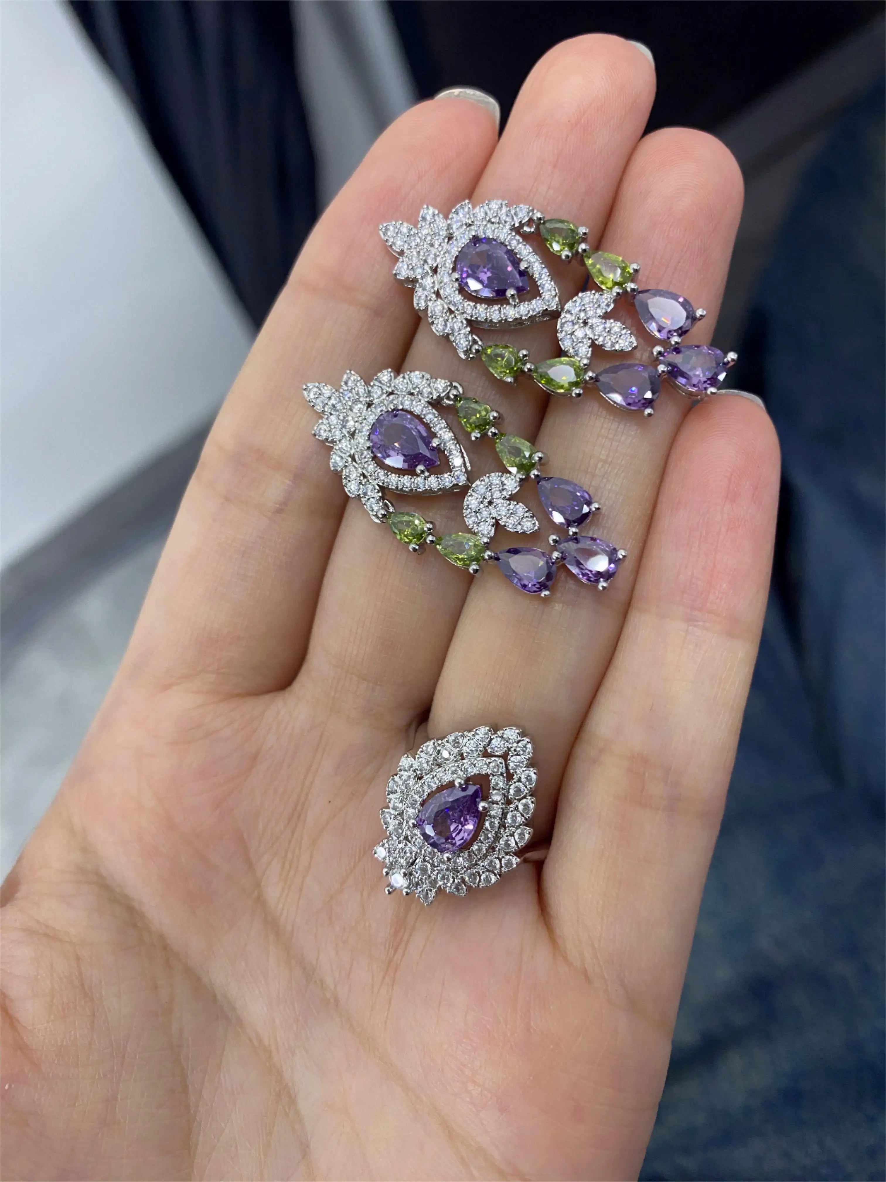 2024 Elegant Wedding Jewelry Set for Women Dubai UAE Bridal 4-piece Jewelry CZ Zircon Tassel Necklace Earrings Set
