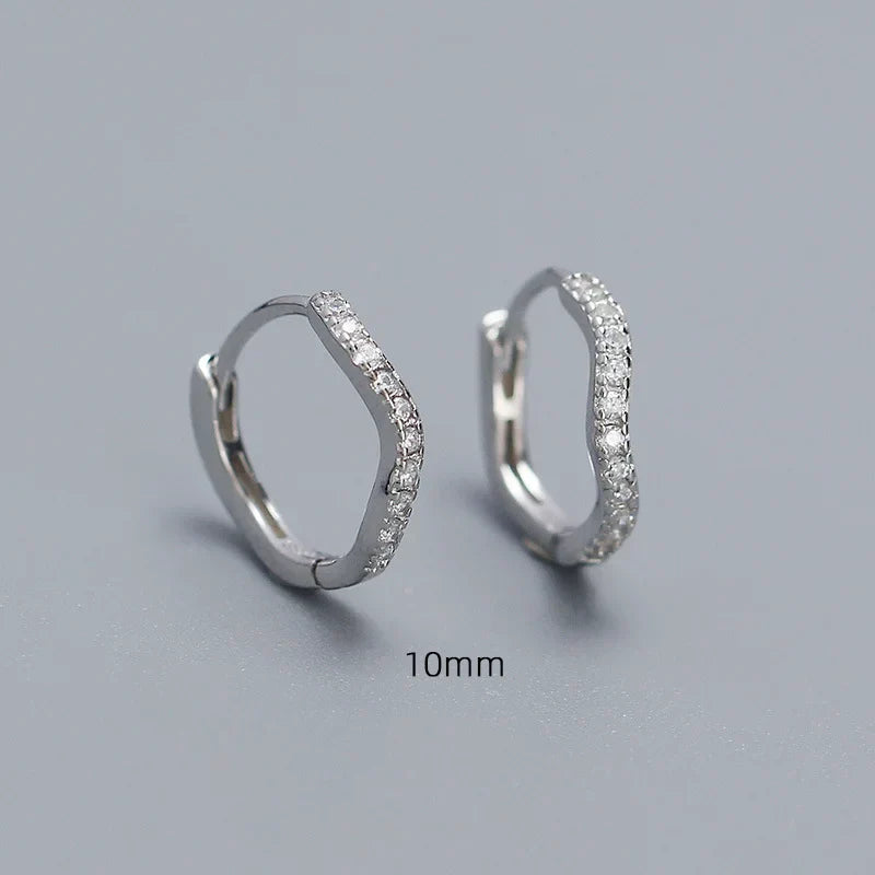 925 Sterling Silver Fashion Statement Gold Wavy Geometry Huggies Hoop Earrings for Women Bohemian Jewelry Ear Buckle Gift