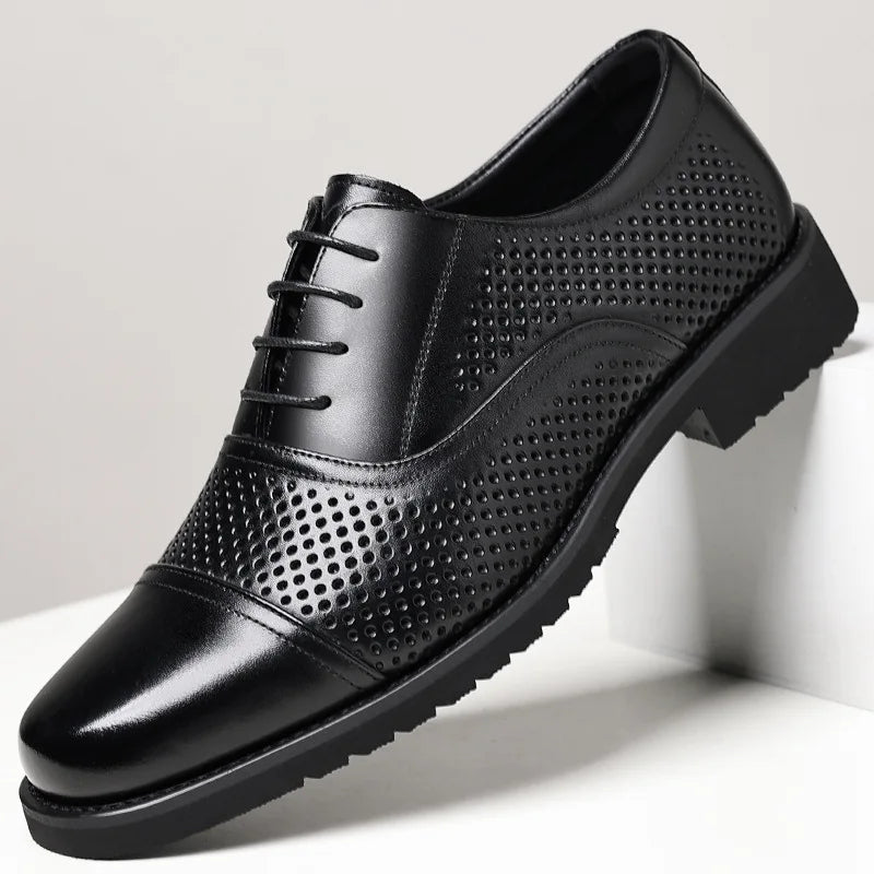 Breathable Hallow New Designer Cow Leather Shoes for Man Summer Autumn Fashion Business Casual Dress Shoes Loafers Man