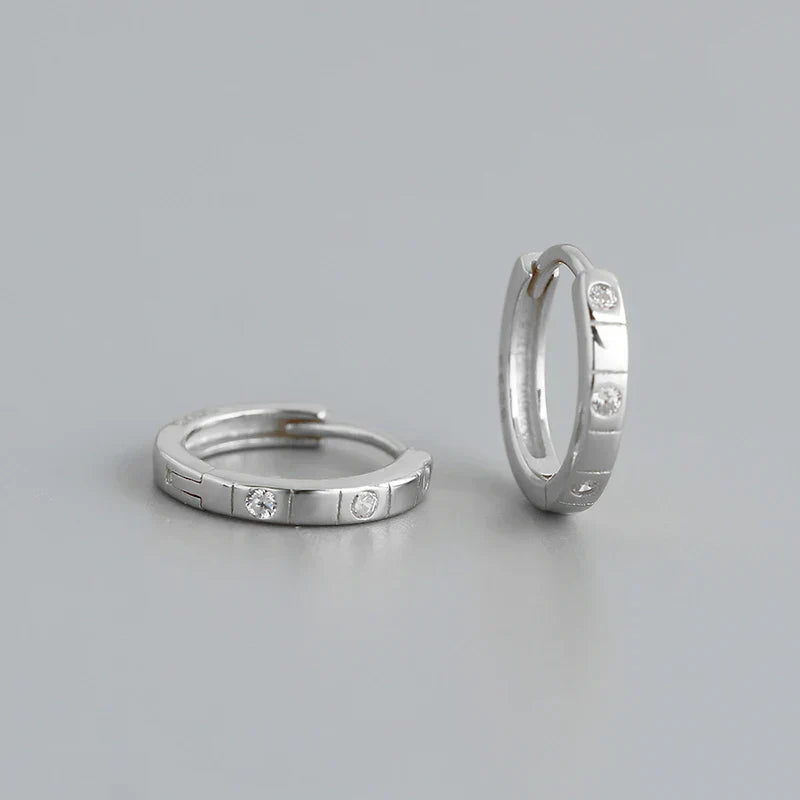 925 Sterling Silver Simple Stripes Shiny Zircon Huggies Hoops Earrings for Women Fashion Unisex Punk Jewelry Ear Buckle