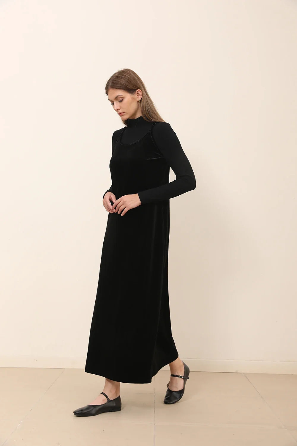 2025 Autumn and Winter Women Velvet Cardigan and Strap Dress Elegant Lady Clothes Ribbed Modal Shirt Customized Three Colors