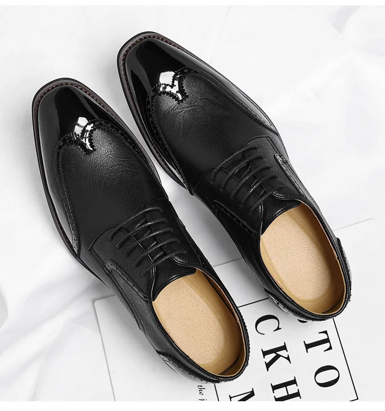 New Designer Business Leather Shoes for Men Color Match Lace Designer Casual Shoes Male Spring Autumn New Dress Brogue Shoe Man