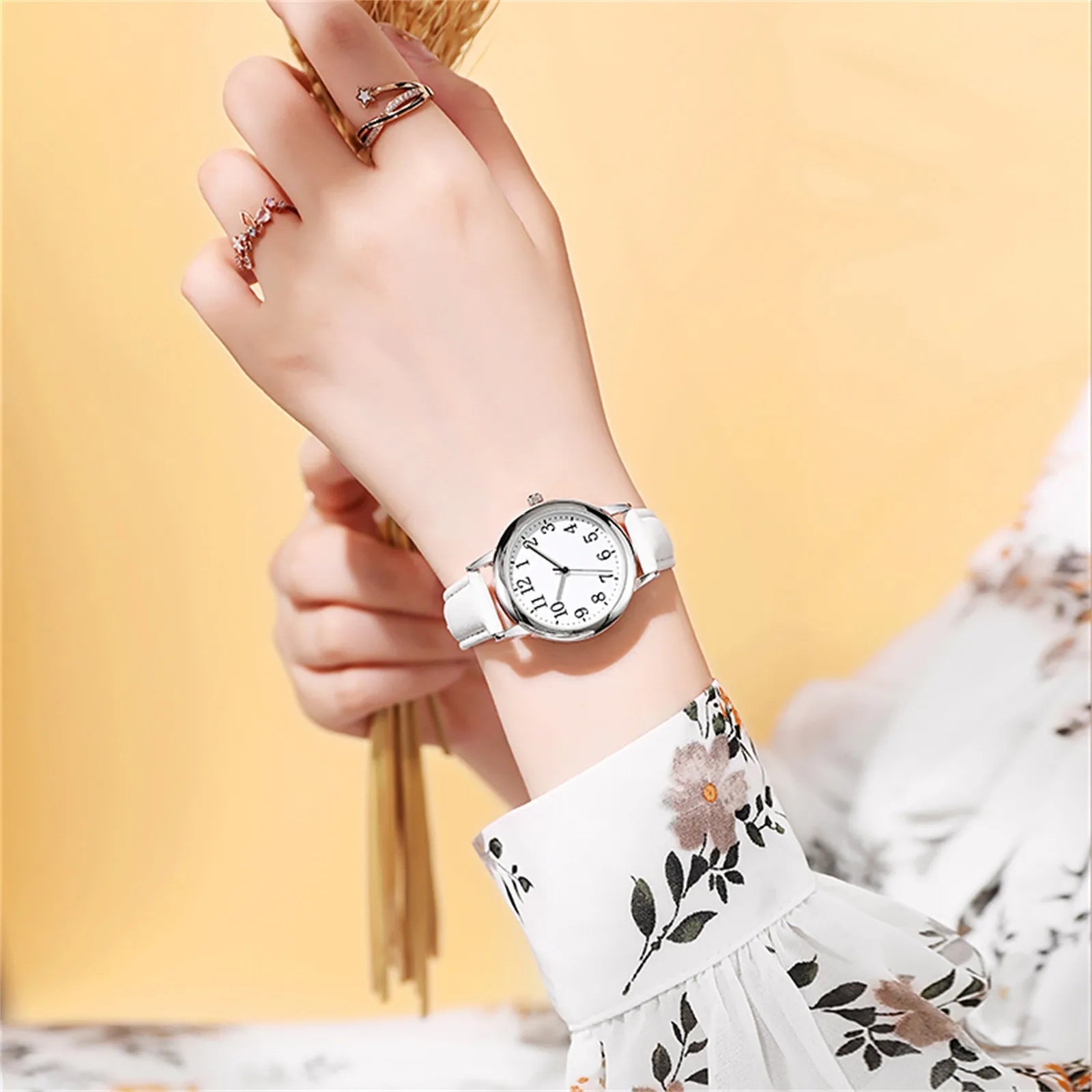 Women Quartz Fine Watch Easy To Read Arabic Numerals Simple-Dial
