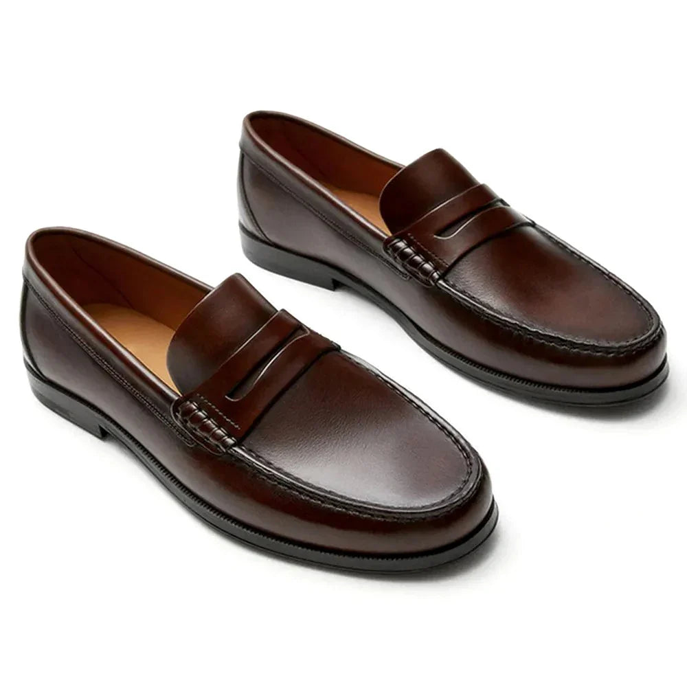 Men's Calf Leather Loafers Breathable Slip-On Casual Moccasins Cowhide Shoes Comfortable Fashion Footwear for Everyday Use