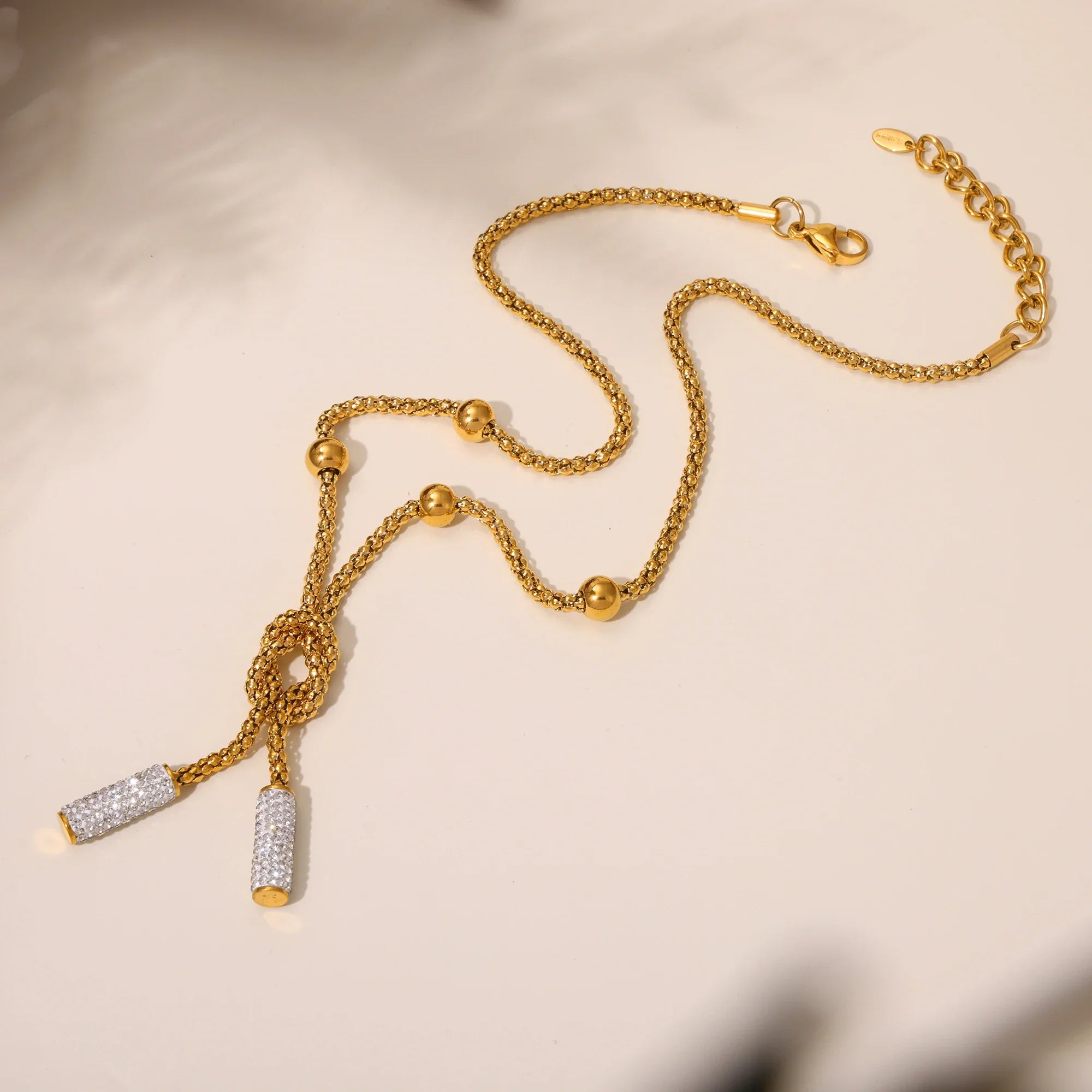 Nivora Stainless Steel Rhinestone Pendant Neck Choker Long Sweater Necklace For Women Fashion Gold Plated Jewelry طقم مجو