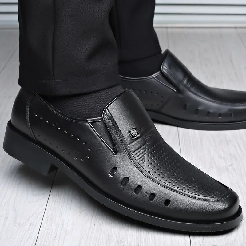 Hollow Breathable in Summer Round Toe Dress Shoes Man Soft Leather Casual Footwear 2025 Style Gentleman New Social Shoe for Men