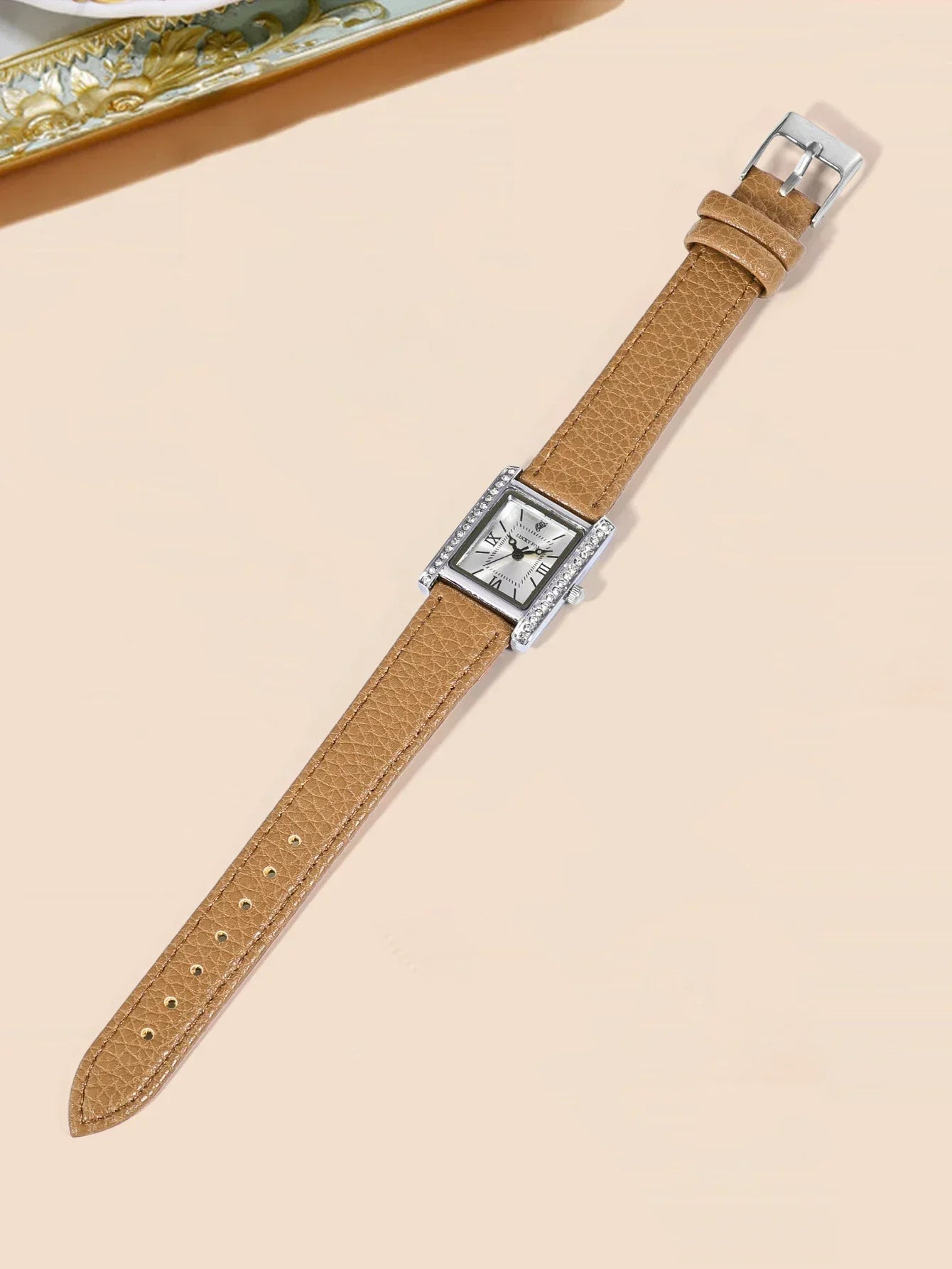 Woman Watches Diamond design Laides Quartz Wristwatches Elegant Women's Clock Luxury watch