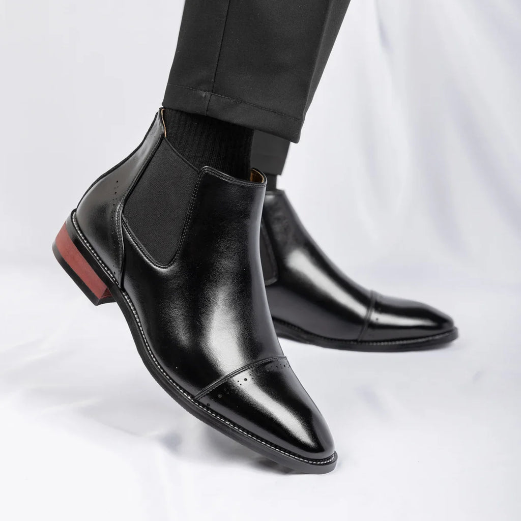 2025 Retro Men's Solid Color Pointed Business  Boot  Comfortable Wedding  Party Shoe Breathable  And  Anti-Slip Ankle Boots