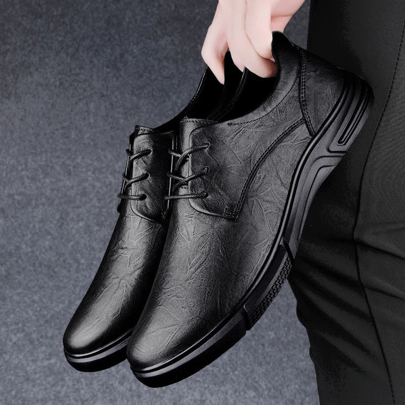 Casual Fashion Sports Shoes Social Elegance Trendy Footwear Spring Autumn Flat Formal Leather Shoes Men Business Oxfords Shoes