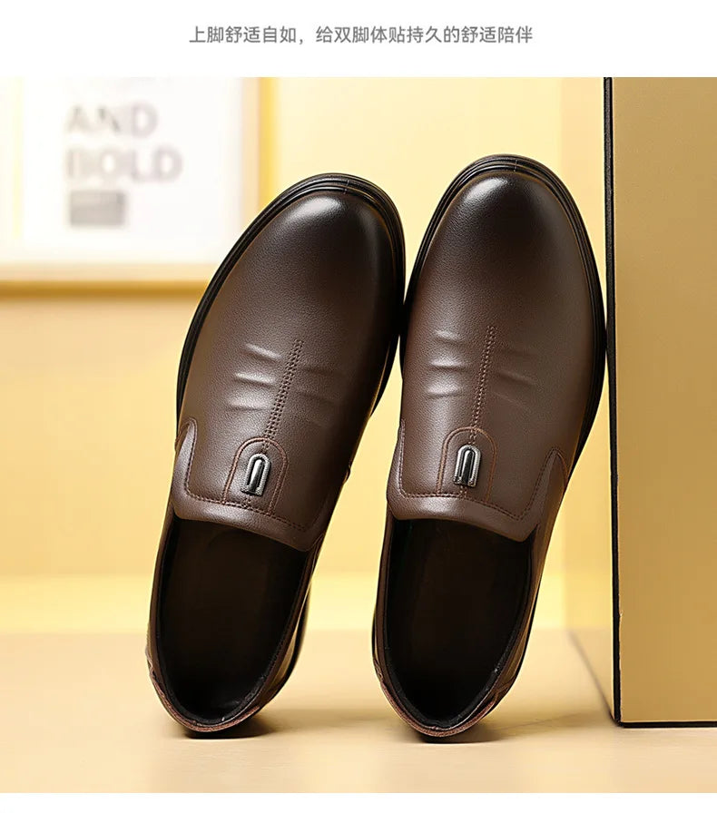 Spring Autumn New Designer Loafers for Men Solid Color Fashion Business Casual Shoes Male Soft Sole British Leather Shoes Man