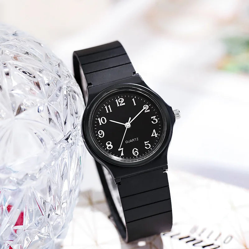Simple Fashion Quartz Watch for Women Students Wrist Watches Silicone Strap Watch Wholesale Reloj Mujer Elegante Reloj De Mujer