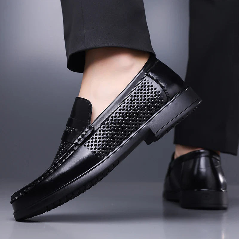 2026 Summer Mens Leather Loafers Slip on Casual Shoes Breathable Moccasins Comfortable Walking Office Flats Male Walking Shoes