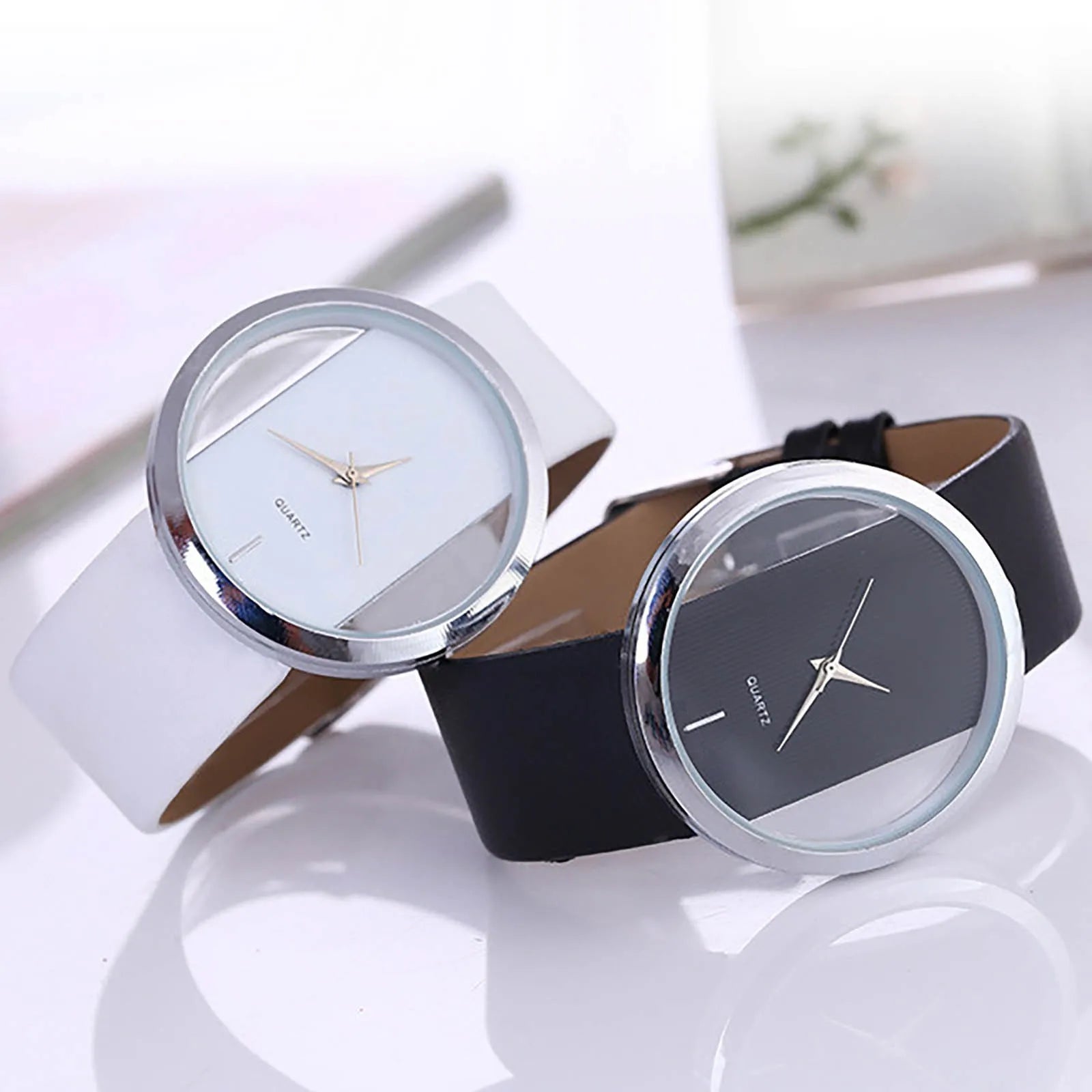 Women'S Simple Quartz Wristwatch Leather Strap Luminous Circular Dial Elegant Ladies Wristwatch Women'S Watch Gift