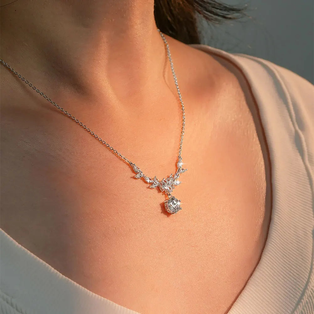 Sparkling 8MM Moissanite Necklace 14K Gold Filled Floral-Style Pendant Necklaces for Women CWedding Jewelry Gift