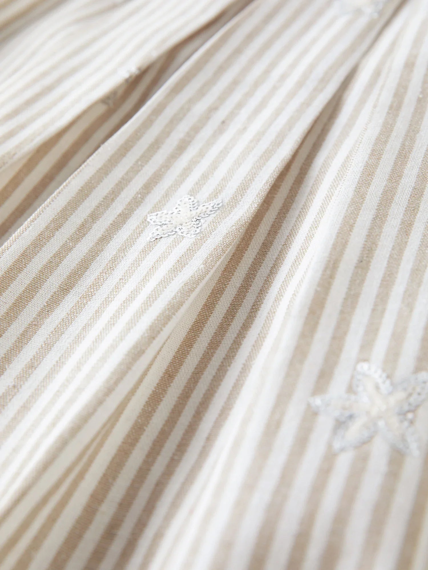 2026 Summer Women's Striped Embroidered Sleeveless Blouse - Vacation Elegance Collection for Resort
