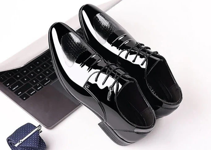 Patent Leather Black Lace Up Pointed Toe Men's Formal Shoes 2025 Style Low Price Office Luxury Designer 39 Suit Social Shoe Male
