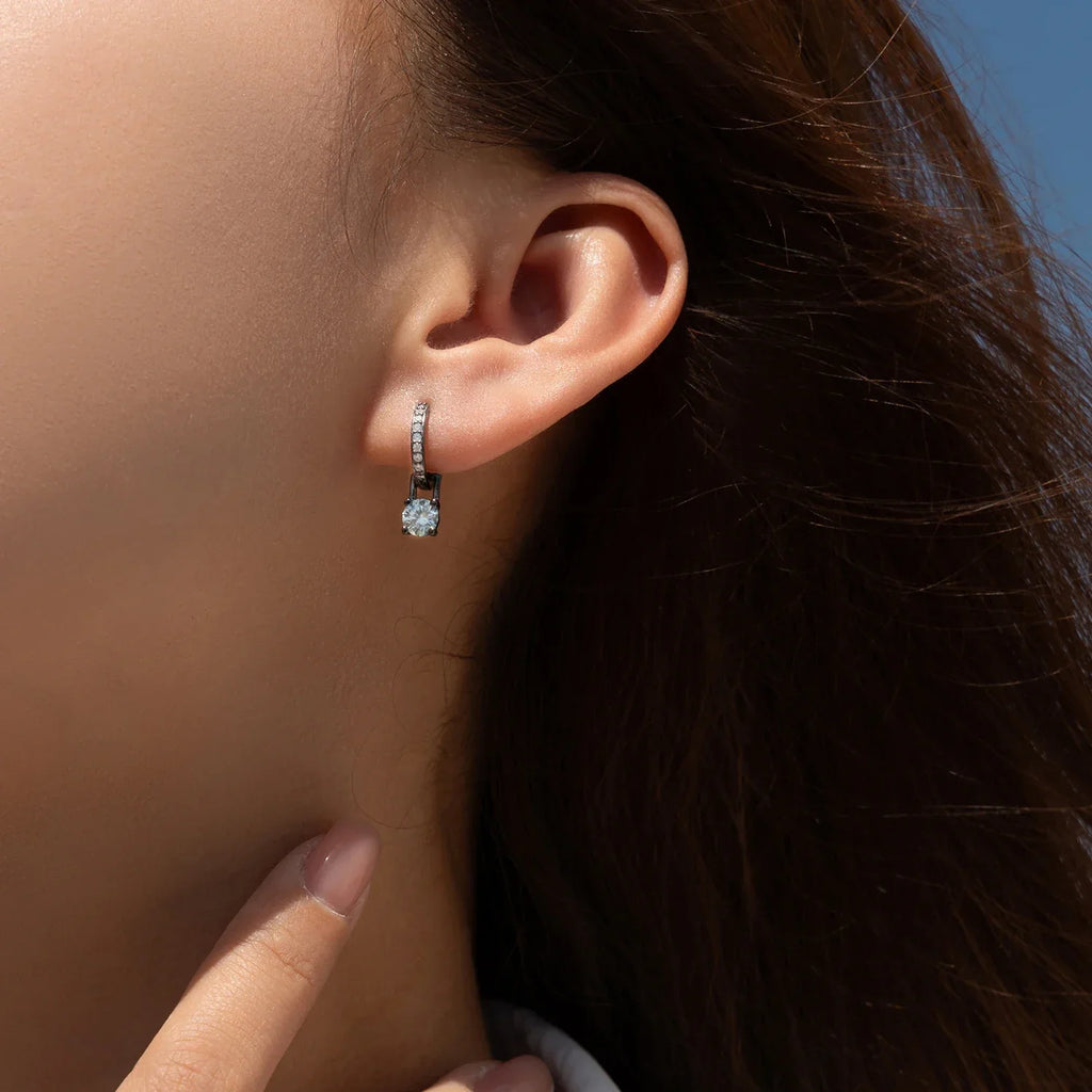 MODIAN 0.5Ct D Color Light Green Moissanite Swing Hoop Earrings 925 Sterling Silver Black Punk Ear Buckles for Women Jewelry