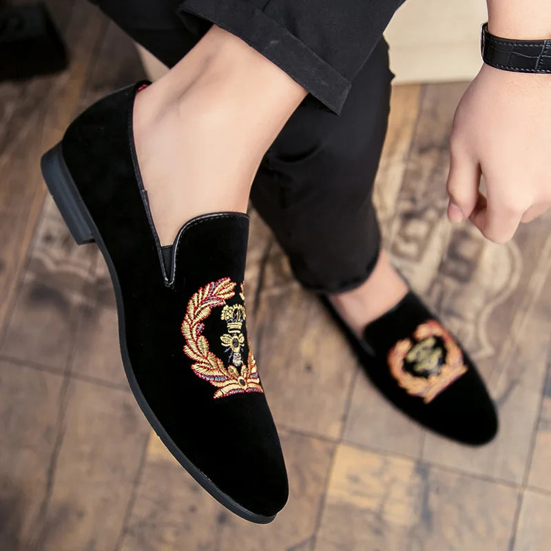Dressing Shoes For Men Coiffeur Italian Shoes Men Loafers Embroidery Fashion Formal Shoes Men Classic Sepatu Slip On Pria Buty