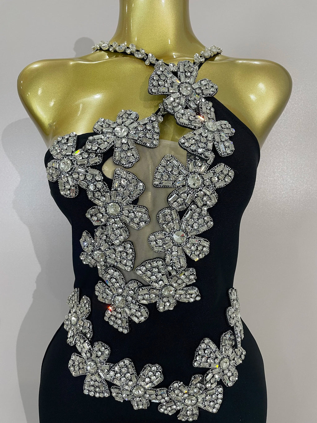 Sexy Backless Sparkly Crystal Diamonds White Bodycon Bandage Dress Women Celebrity Elegant Evening Club Party Birthday Dresses