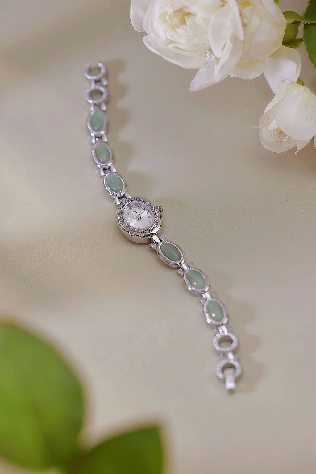 Women's Watch Ladies Bracelet Luxury Brand Waterproof Retro Natural Dongling Stone Hotan Jade Advanced Chain Watches Gift