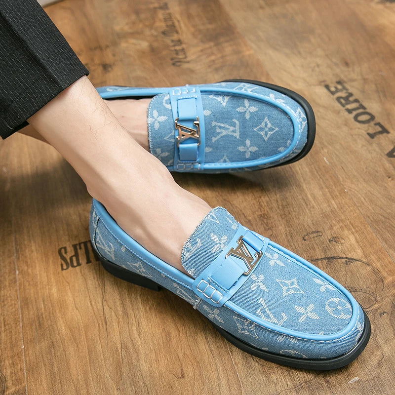 2025 New Fashion Casual Leather Shoes Men's Shoes New Soft Sole Anti-Slip Pointed Toe Small Leather Shoes British Business Loafe