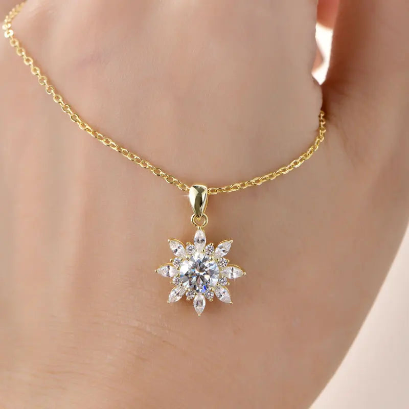 Exquisite Sunflower Pendant Necklace Certificated 8MM Moissanite Diamond Necklaces for Women Timeless Style Jewelry