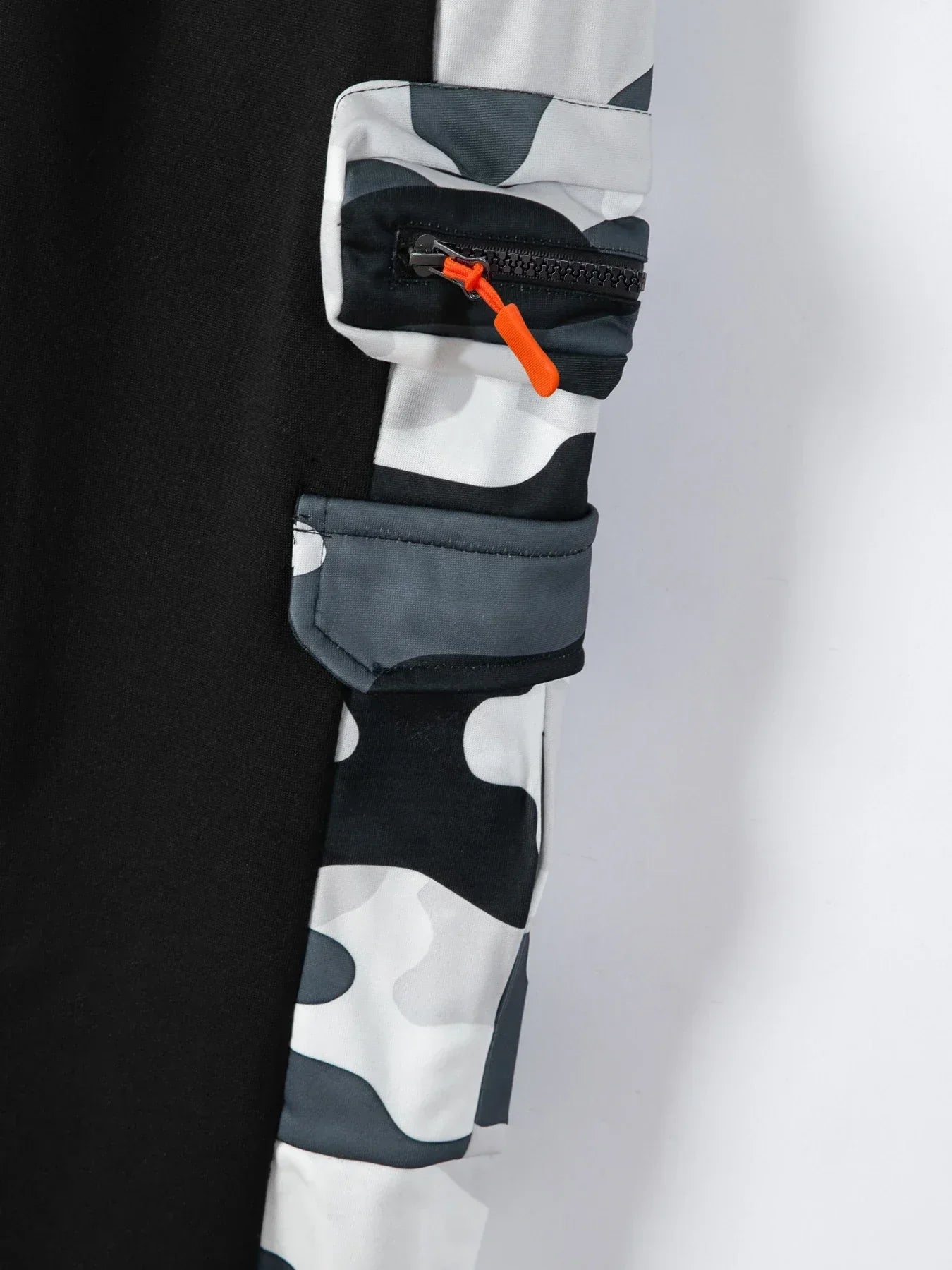Men's Tracksuit Hoodie Sets Camouflage Hand  Hooded Leisure Suit Man Sweatshirt Pants Tactical Sweat Sports Suit