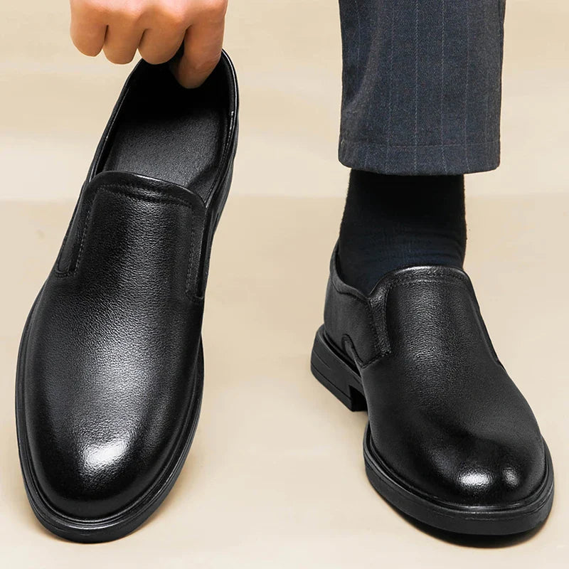 Classic Men's Genuine Leather Loafers Slip-On Flats Business Formal Dress Shoes for Wedding Party Casual Shoes Driving Footwear