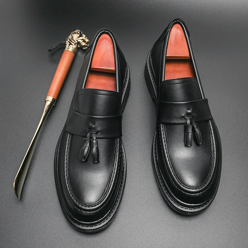 Tassel Loafers Men Platform Thick-soled Formal Business Shoes Slip-on Comfortable Mens Leather Wedding Casual Shoes Oxford Shoes