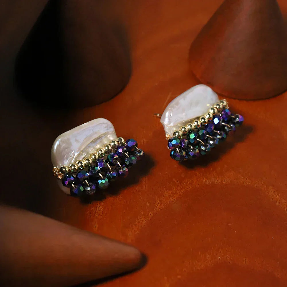 Natural Freshwater Baroque Pearl Earrings Korean Style Women Luxury Jewelry Fashion Ladies and Girls Gift GE1586