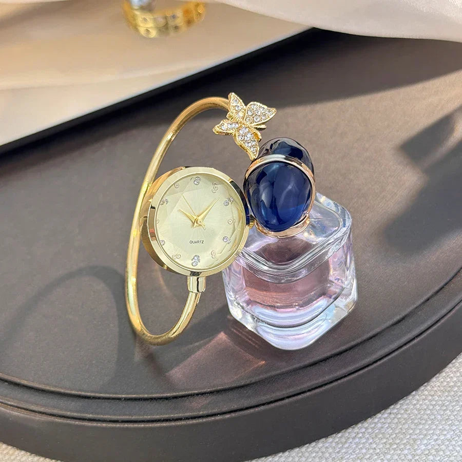 Romantic Butterfly Open Bracelet Luxury Fashion Ladies Quartz Watch Elegant Simple Wristwatch New Model Bestseller