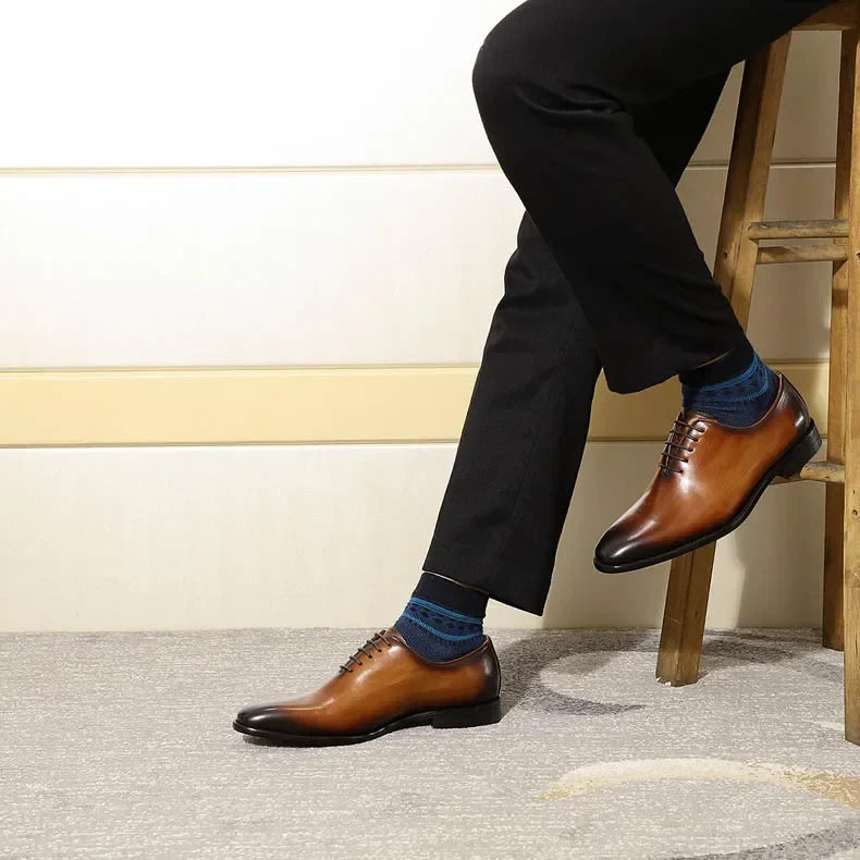 Designer Genuine Leather Mens Wholecut Oxford Shoes Luxury Brand Black Brown Dress Shoes for Business Office Formal Wear