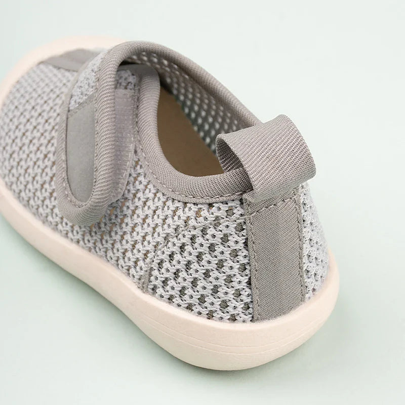 Summer Unisex Kids Breathable Outdoor Soft Sole Casual Sneakers Indoor Hollow-out Mesh Flat Shoes EW8230