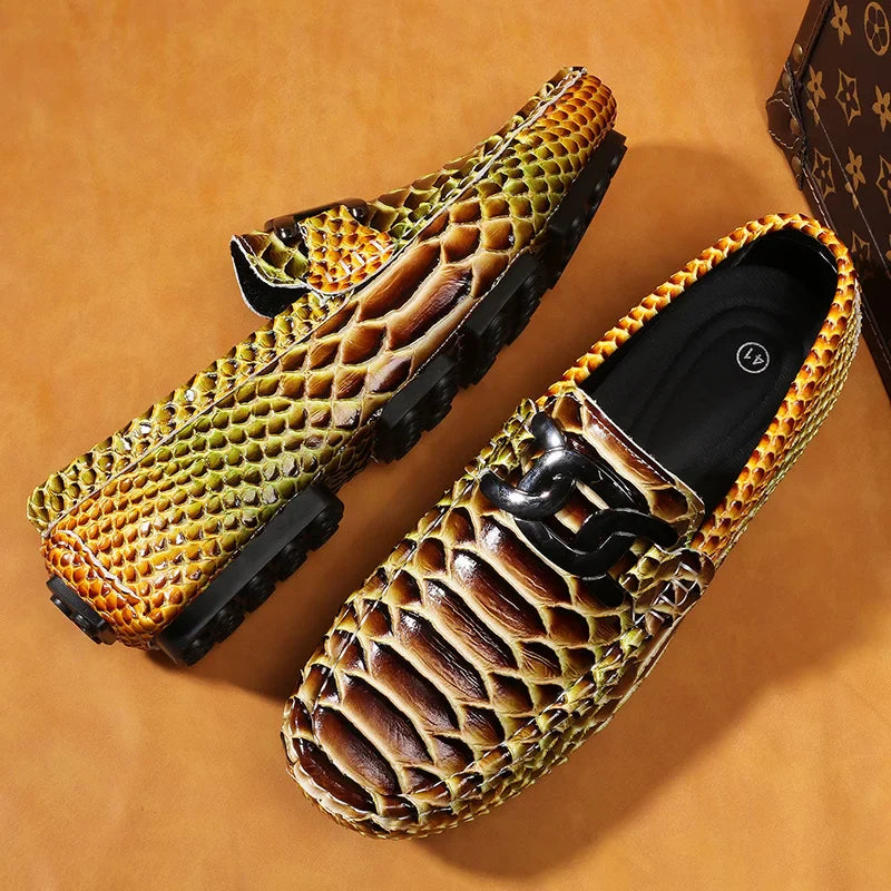 Plus Size 38~48 Mens Loafers Brand Corduroy Casual Leather Designer Vintage Slip-on Classic Men Driving Wedding Male Dress Shoes