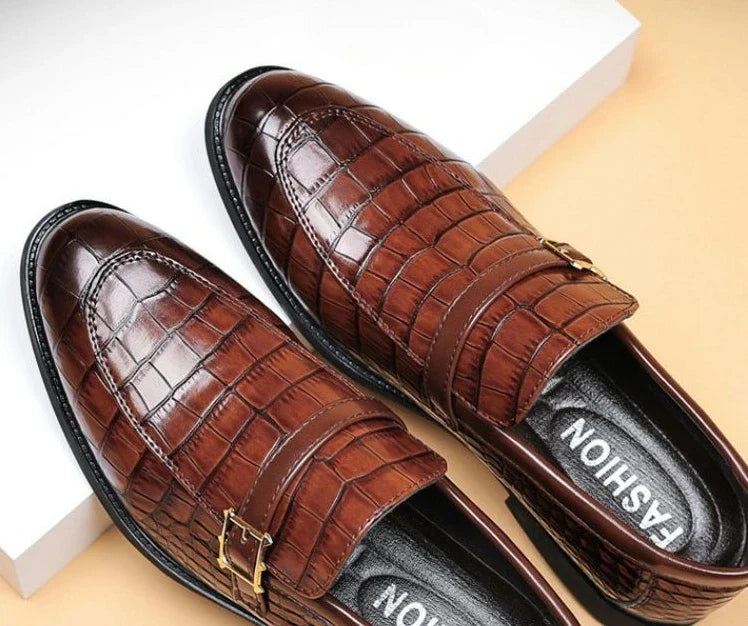 Dark Brown Pointed Toe Social Shoe for Men New Low Price Leather Casual Gentleman Luxury Designer Elegant Office Dress Shoes Man